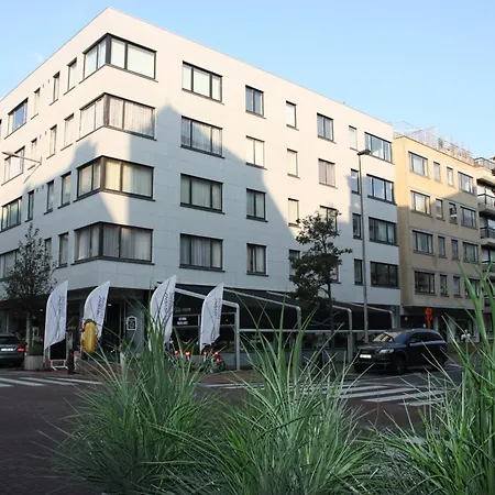 Knokke, Vlakbij Het En Winkels Apartment *